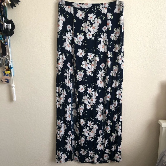 Forever 21 Dresses & Skirts - Forever 21 Skirt